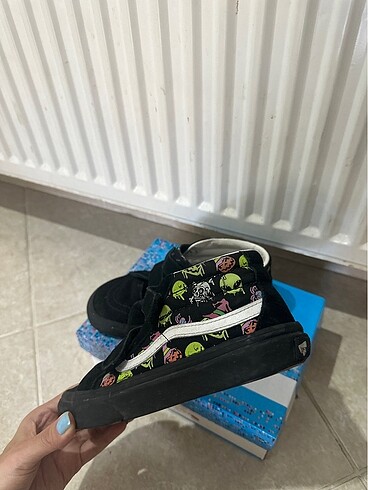 Vans Vans çocuk ayakkabı (karanlıkta parlar)