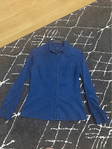 m Beden lacivert Renk denim gomlek