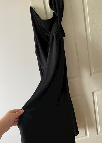 Uzun Siyah Drapeli Straplez Kadın Elbise - Görsel 3
