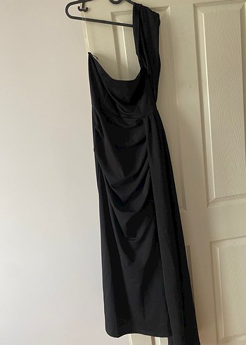 Uzun Siyah Drapeli Straplez Kadın Elbise - Görsel 2