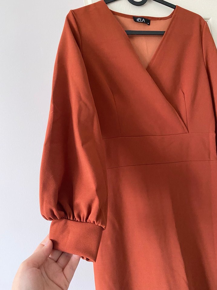 Kahverengi V Yakalı Midi Elbise - Görsel 2