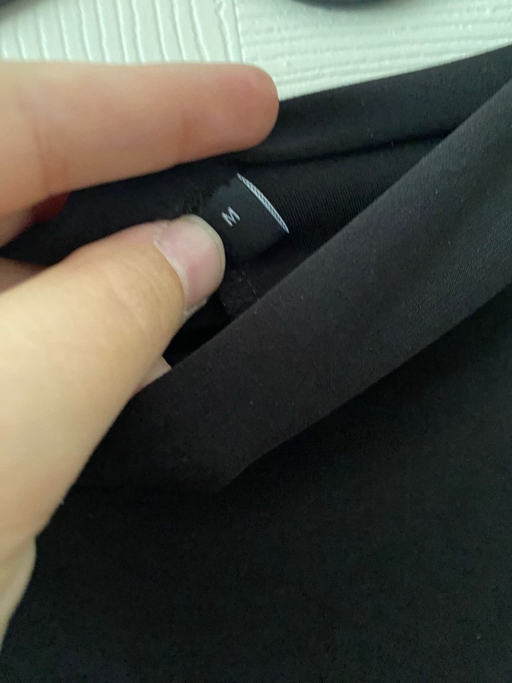 Siyah Drapeli V Yaka Uzun Kollu Midi Elbise - Görsel 3