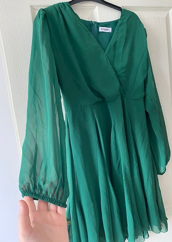 Uzun, V Yakalı, Yeşil Kadın Elbise - Görsel 2