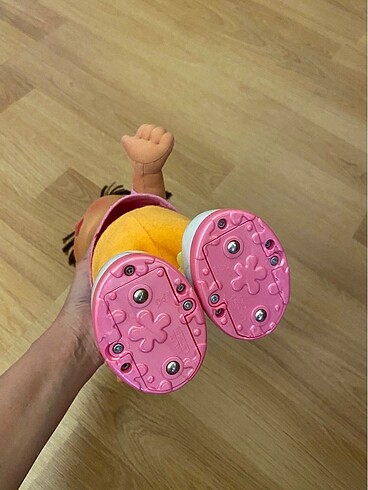 2K Dora bebek