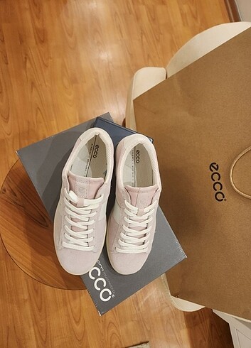 38 Beden Original ecco 38 numara