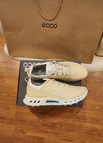 40 Beden Original ecco 40 numara