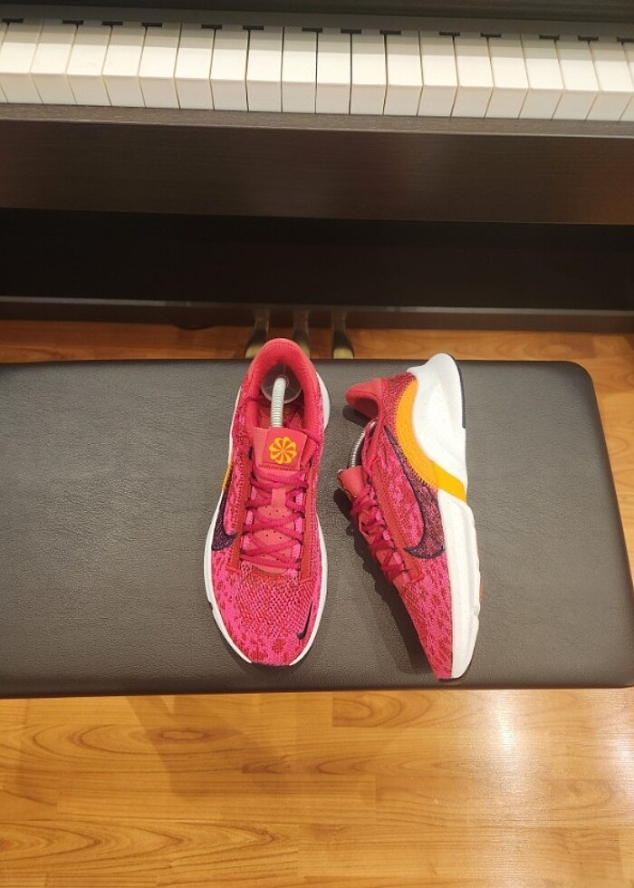 Original Nike 38,5 numara  - Görsel 3