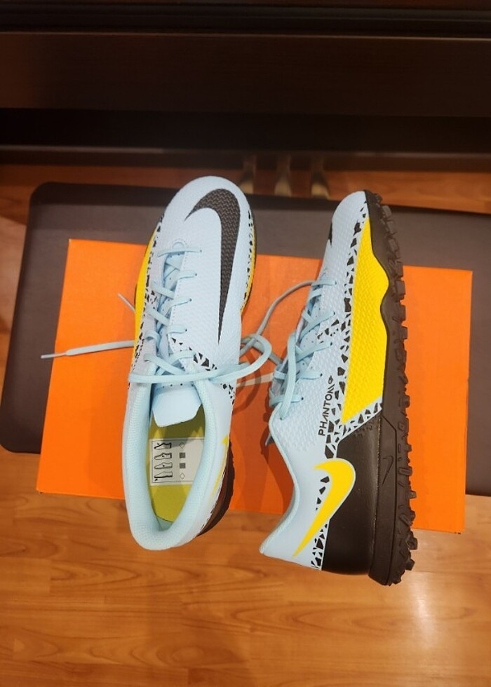 Original Nike hali saha ayakkabisi - Görsel 5