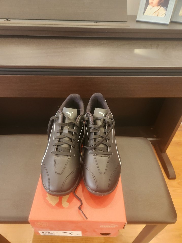 original puma 42 numara halı saha - Görsel 2