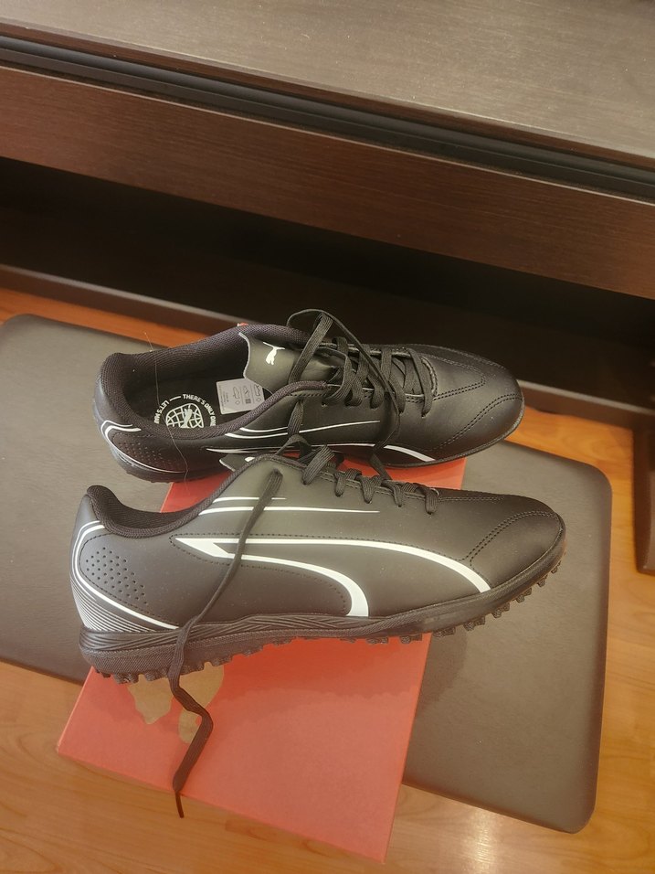 original puma 42 numara halı saha - Görsel 3