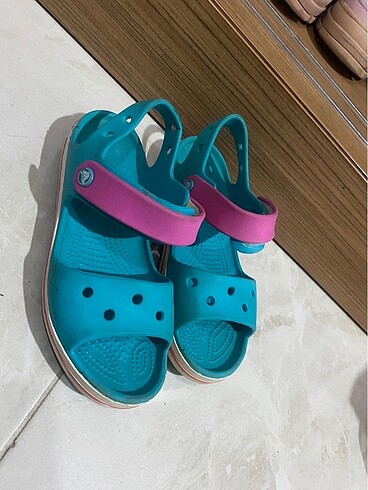 Crocs CROCS SANDALET 32 NUMARA