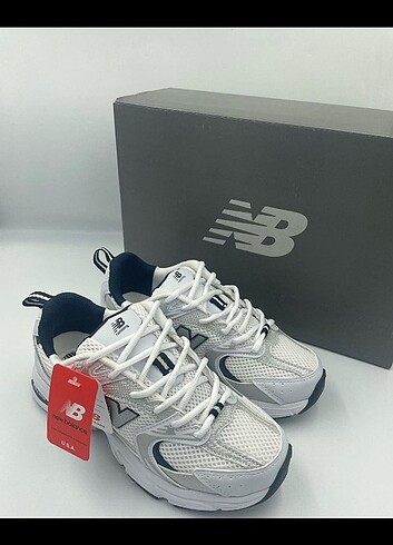 New Balance 530