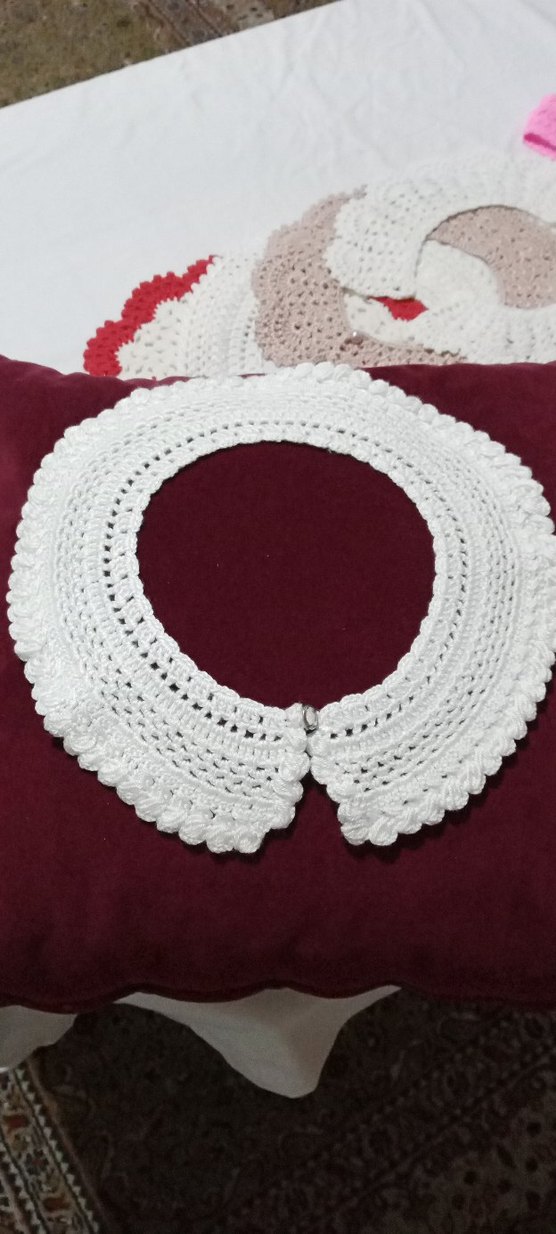 Tığ işi örnekli yaka modelleri - Görsel 2