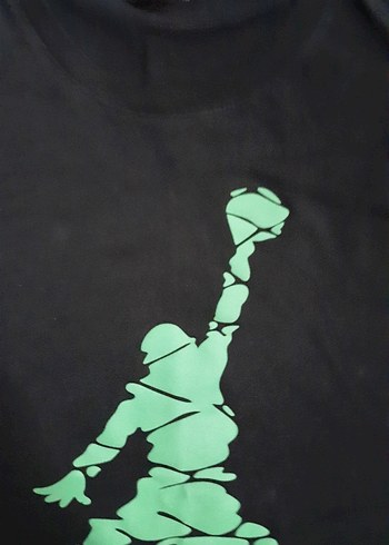 Yeşil Baskılı Erkek Tişört - Görsel 2