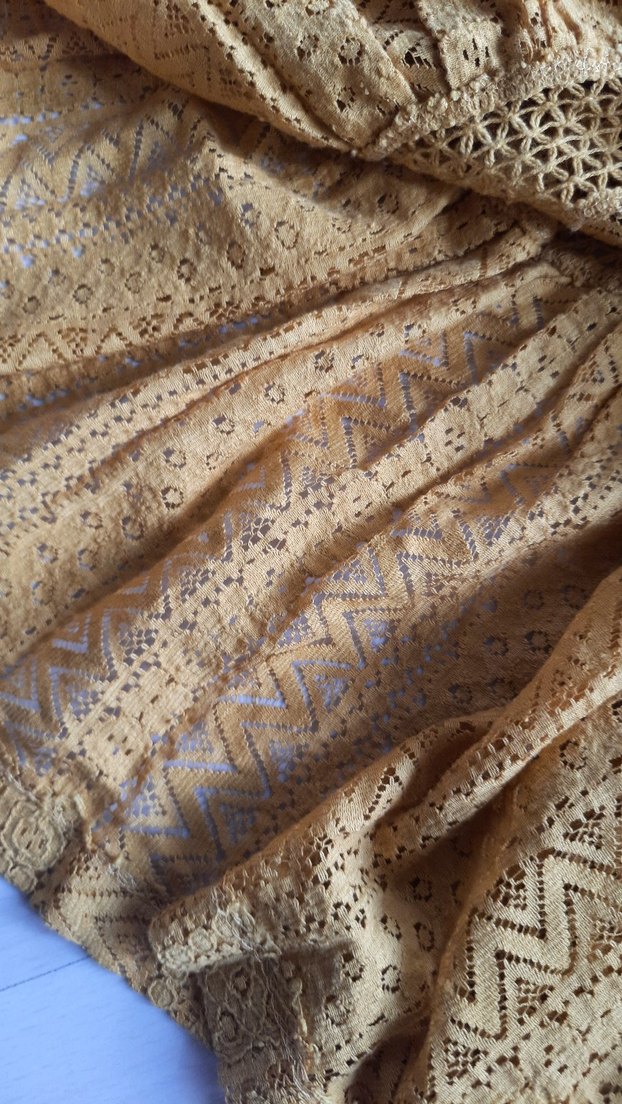 Hardal Sarısı V Yaka Volanlı Midi Bohem Elbise - Görsel 3