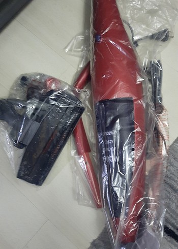 Arçelik Carmen 1600W Bordo Elektrikli Süpürge - Görsel 2