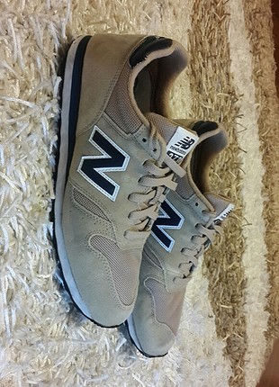 New Balance 373 No 42 Numara