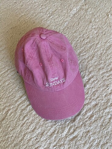 Bershka Bershka pembe sapka