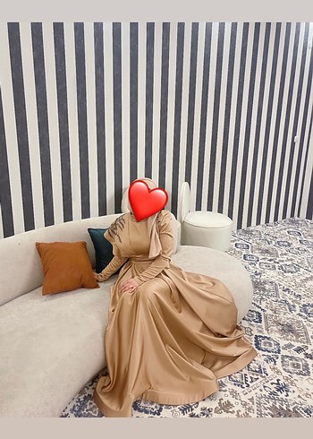 Bej Uzun Kollu Drapeli Kadın Abiye - Görsel 2