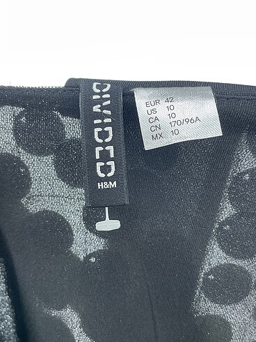 42 Beden siyah Renk H&M Mini Elbise %70 İndirimli.