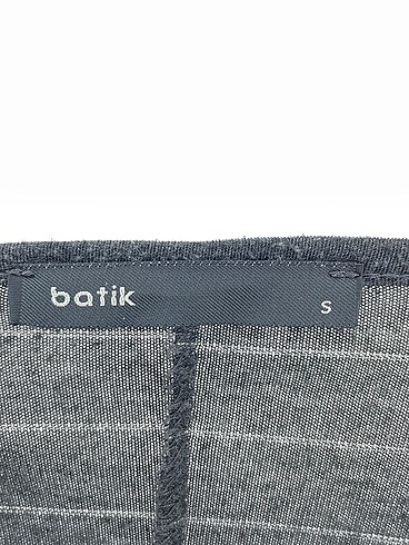 s Beden çeşitli Renk Batik Bluz %70 İndirimli.