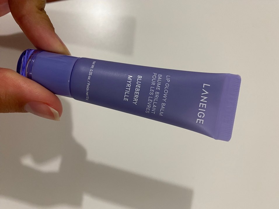 Laneige Lip glowy Balm blueberry - Görsel 3