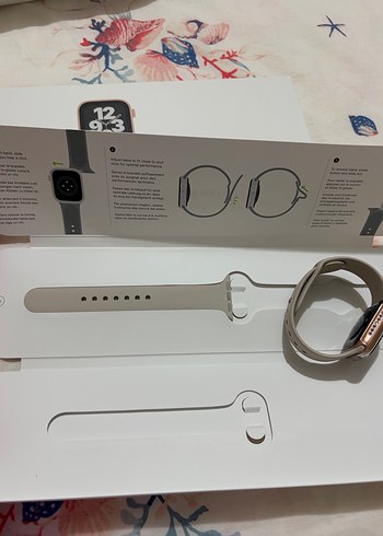Apple Watch se gps 40 mm starlight sport band - Görsel 7