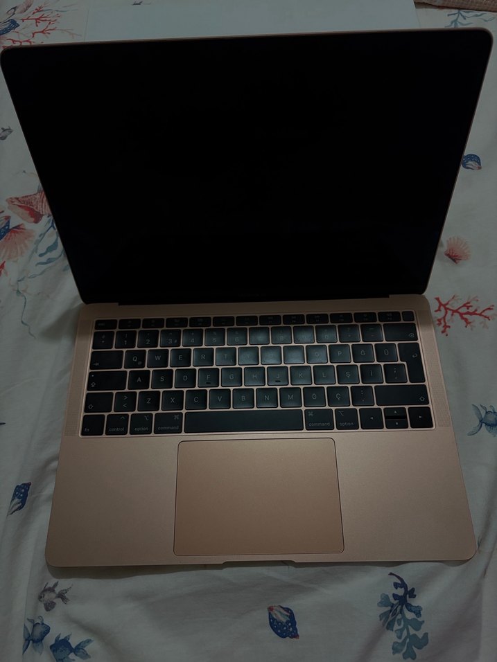 Apple MacBook Air 13 inç 2019 A1932 - Görsel 4