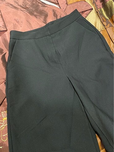 KLİPSLİ GENİŞ PAÇA PANTOLON