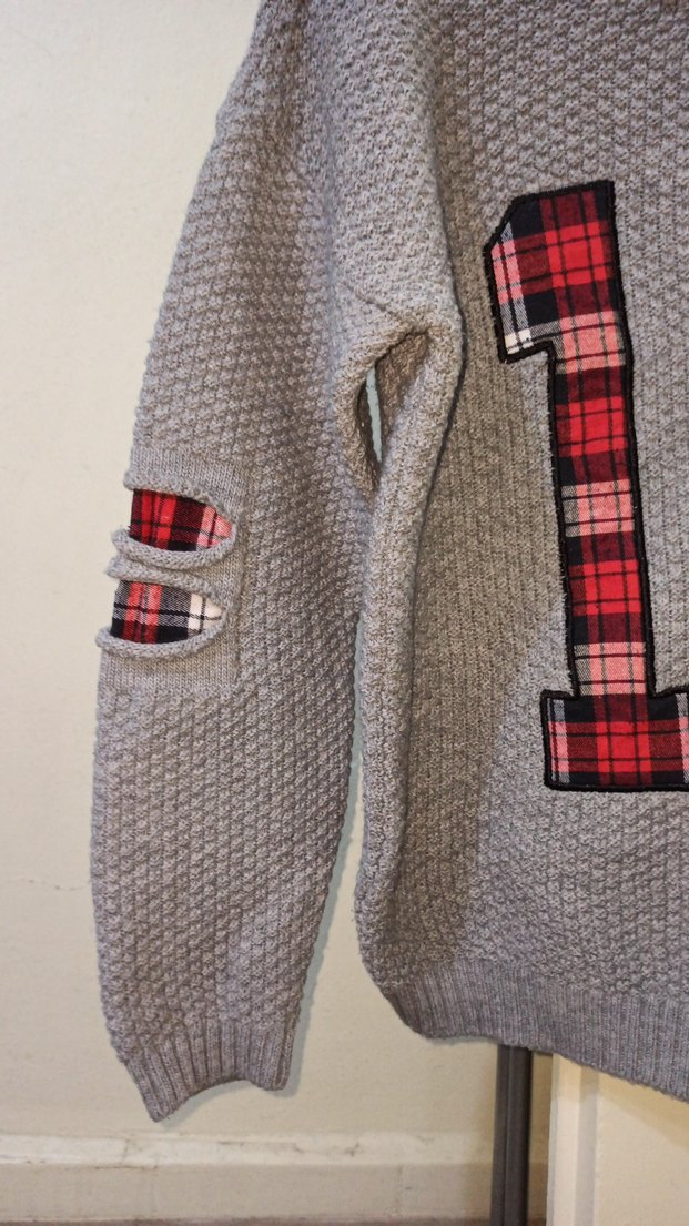 Ekose Detaylı Gri Örgü Kadın Kazak - Görsel 3