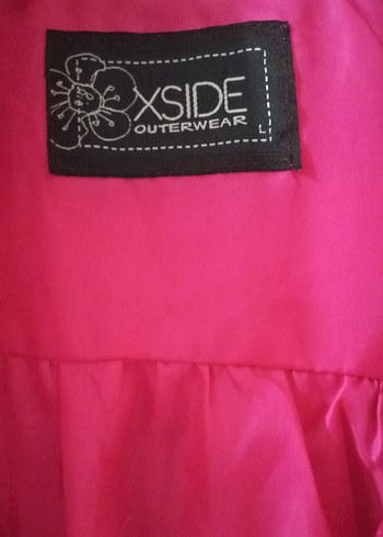 Düğmeli Parlak Pembe Midi Yağmurluk L beden - Görsel 3