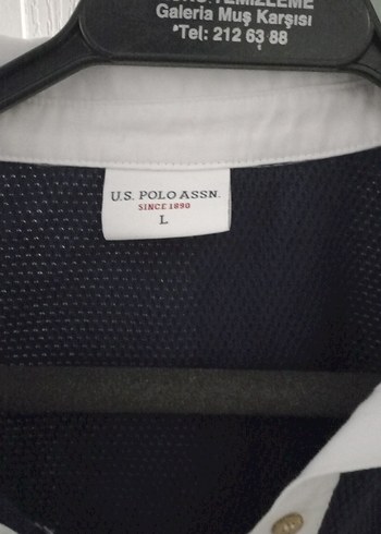 Beyaz Lacivert Polo Yaka Tişört alttan buzgülü L beden - Görsel 3