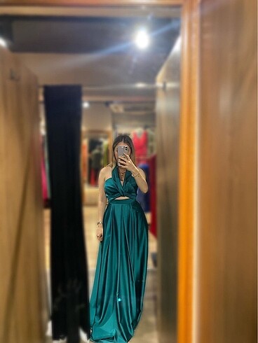 PENCERE DETAYLI  Saten Abiye - Görsel 3