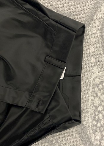 Kadın Siyah deri Pantolon - Görsel 2