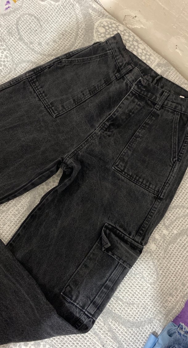 Siyah Kemerli Geniş Kesim Kadın Kot Pantolon - Görsel 2