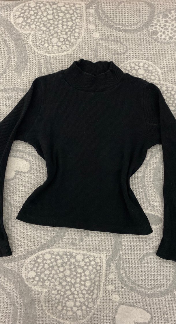 Siyah Yüksek Yaka Uzun Kollu Kadın Kazak - Görsel 2