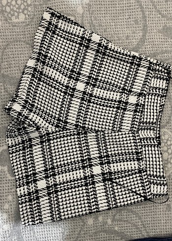 Düğmeli Kareli Mini Etek - Görsel 3