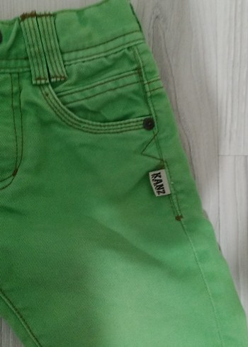 Düğmeli Yeşil Erkek Çocuk Denim Şort - Görsel 3