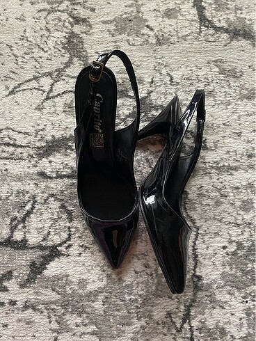 Diğer Stiletto