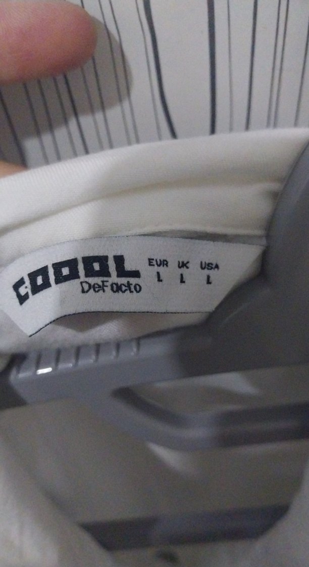 Beyaz Keten Kısa Kollu Gömlek - Görsel 2