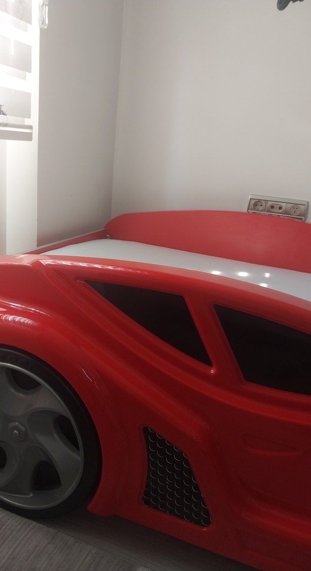 Kırmızı Araba Tasarımlı Çocuk Yatağı - Görsel 4