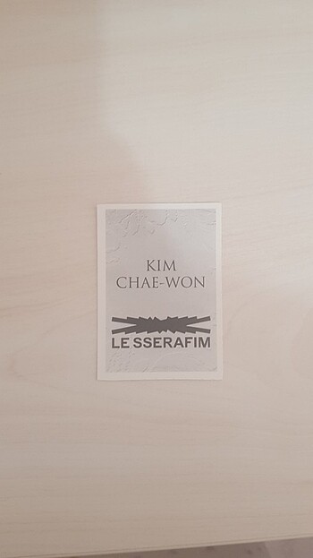  Le sserafim kim chae won pc