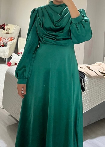 Yeşil Uzun Drapeli Kadın Abiye Elbise - Görsel 3