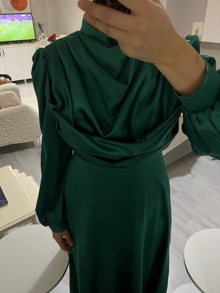 Yeşil Uzun Drapeli Kadın Abiye Elbise - Görsel 2