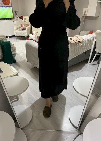 Siyah bağlamalı elbise - Görsel 4