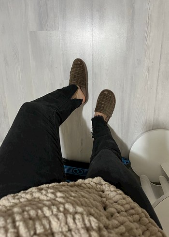 Siyah Regular Fit Midi Kadın Jean - Görsel 3