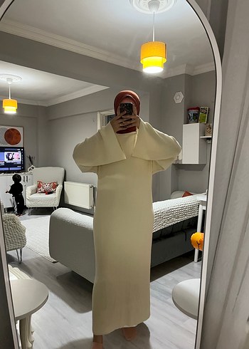 Beyaz Uzun Kollu Rahat Kesim Elbise - Görsel 2