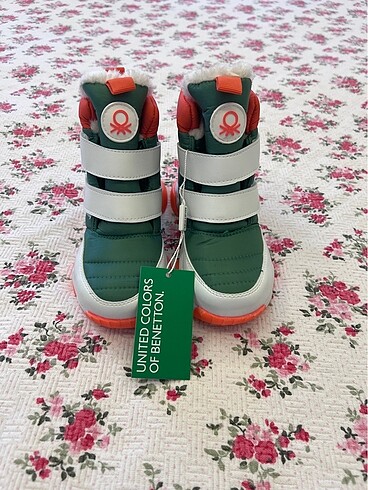 Benetton Bot