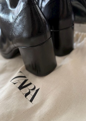 Zara Siyah Deri Blok Topuklu Bot - Görsel 4