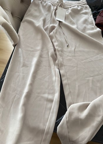 Bej Kuşaklı Rahat Kadın Pantolon - Görsel 4